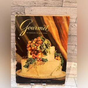 Lot of 12 Gourmet Magazines 1966